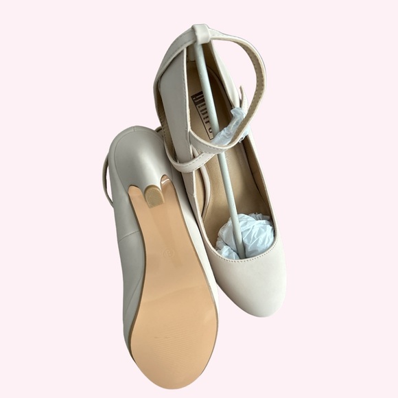 Nude Heel with Ankle Strap - Picture 2 of 3